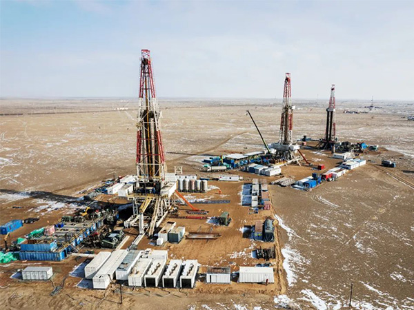 Xinjiang Oilfields First Production Plant Group achieves significant results with energy storage fr(图1)